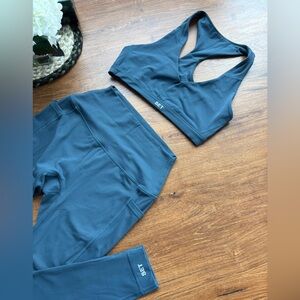 SOLDOUT!! SET ACTIVE bra and leggings set